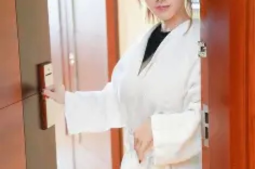 《央视财经评论》20251208明星网红为何成逃税“黑洞”？